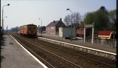 Trazegnies - TH 84-4741.jpg